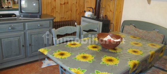 2 Schlafzimmer Haus in Torre di Santa Maria, Italy, Nr. 85912 5