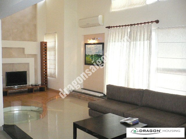 325m² Apartment in District 7, Vietnam No. 11149