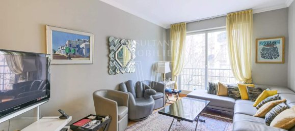 2 bedrooms Apartment in Paris, France No. 164223 2