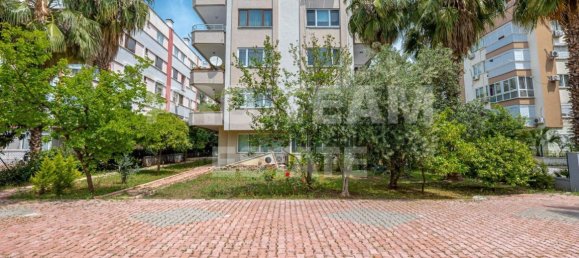 4 rooms Apartment in Muratpasa, Turkey No. 32592 3