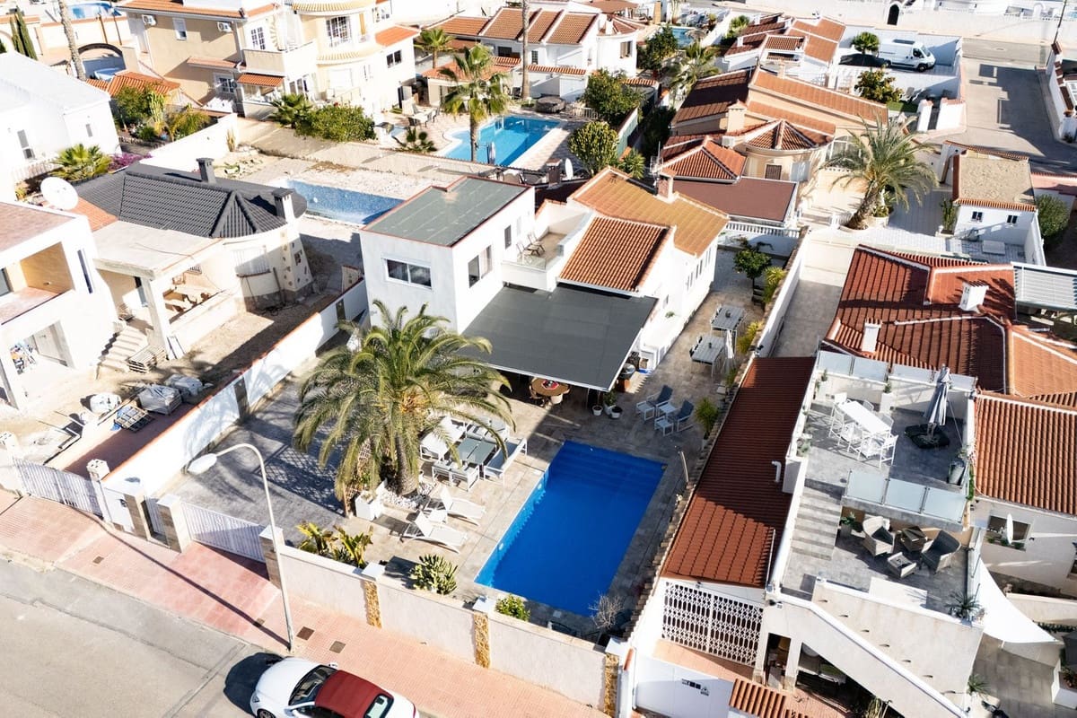 4 bedrooms Villa in Ciudad Quesada, Spain No. 276242