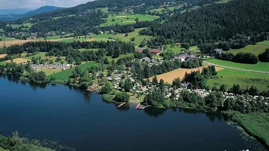  قطعة أرض في Schiefling am Worthersee, Austria رقم 22103