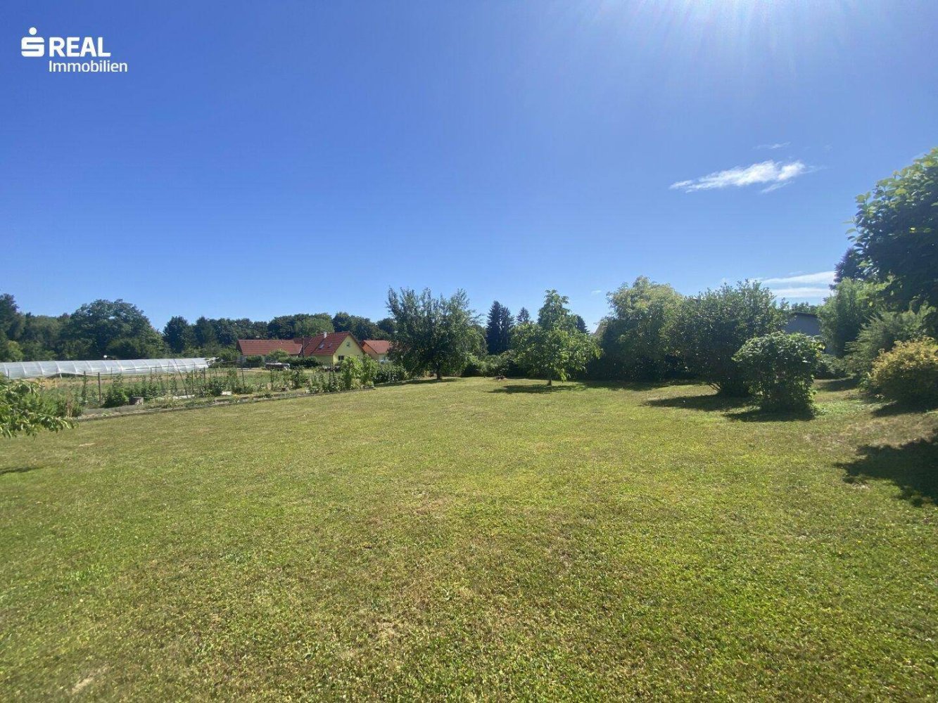1012m² Land in Raaba-Grambach, Austria No. 193707