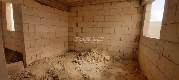 Ático de 2 dormitorios en Xewkija, Malta No. 694 5