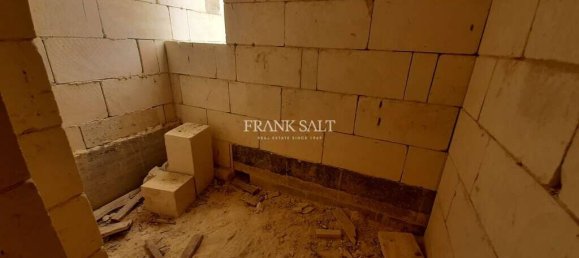 Ático de 2 dormitorios en Xewkija, Malta No. 694 6