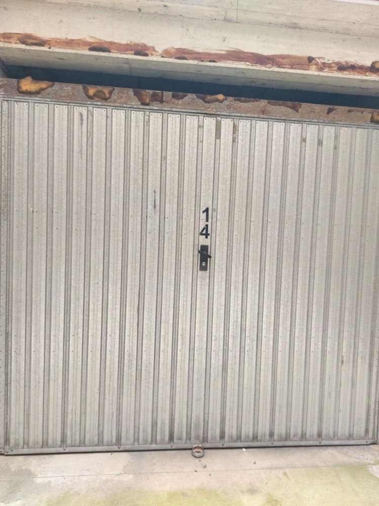 17m² Garage in Rome, Italy No. 369874