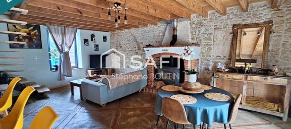 3 Schlafzimmer Haus in Vendee, France, Nr. 315808 6