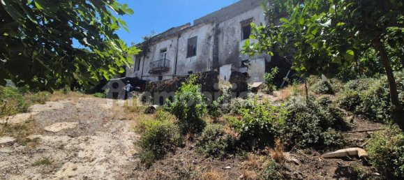 Дом с 7 спальнями в Сант Антонио Абате, Италия № 72501 4