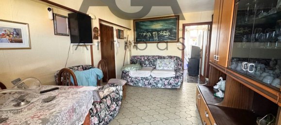 3 bedrooms Apartment in Badalona, Spain No. 135149 3