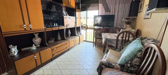 3 bedrooms Apartment in Badalona, Spain No. 135149 4