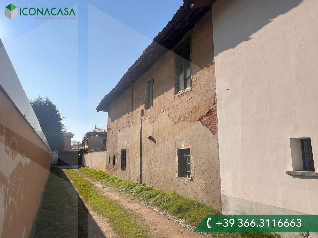 3-salle Maison à Gorgonzola, Italy No. 20993