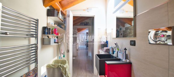 2 rooms Penthouse in Cameri, Italy No. 292500 38