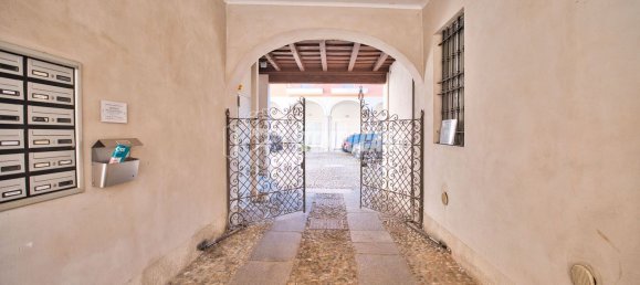 2 rooms Penthouse in Cameri, Italy No. 292500 6