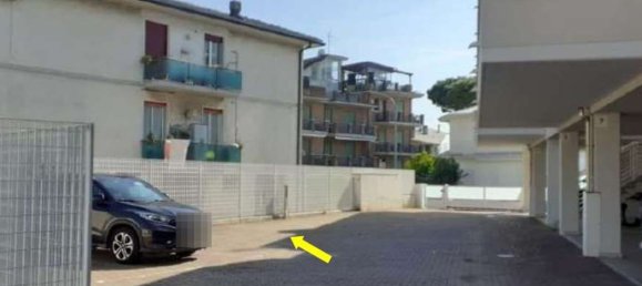 Propriété commerciale à Ravenna, Italy 58m² No. 363122 9