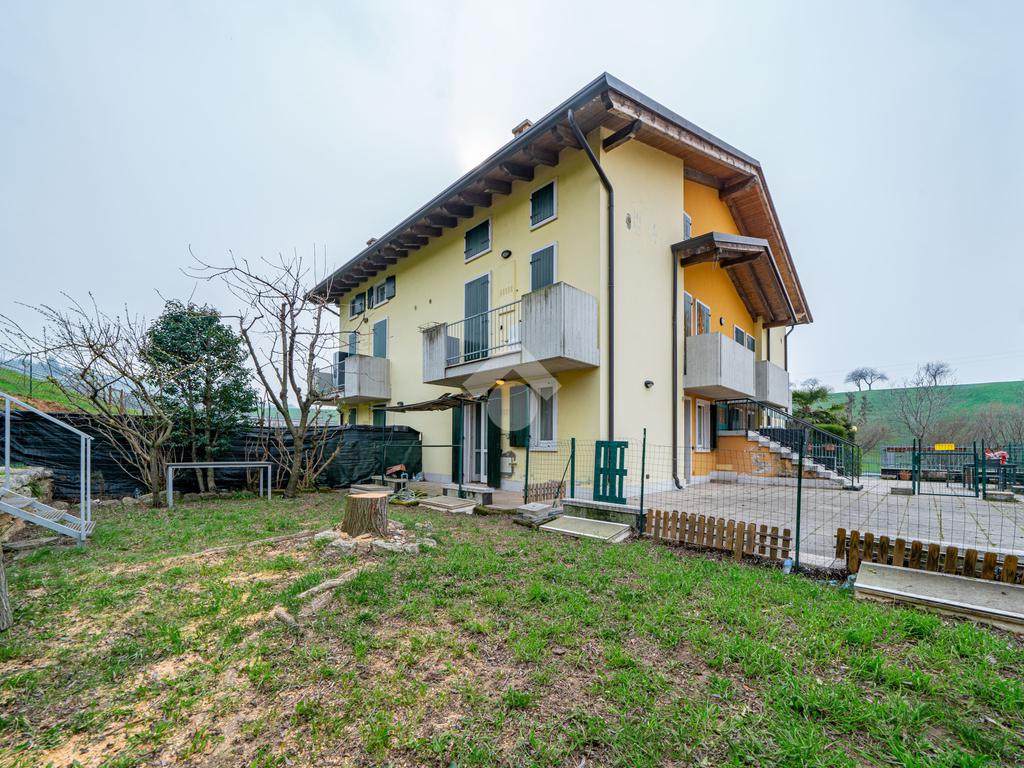 Квартира с 1 спальней в Боско Кьезануова, Италия № 309930