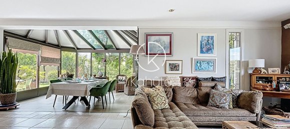 4 bedrooms Villa in Les Cheres, France No. 346430 7