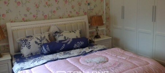 3 bedrooms Villa in Long Bien, Vietnam No. 1299 8