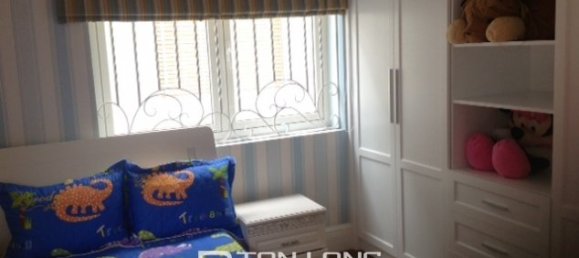 3 bedrooms Villa in Long Bien, Vietnam No. 1299 9