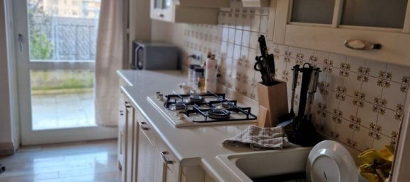 Квартира с 4 комнатами в Сиена, Италия № 110124 3