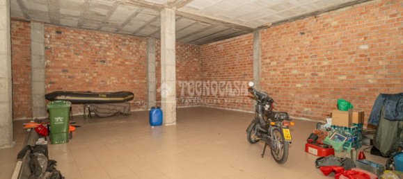 133m² Commercial property in Linares, Spain No. 171979 12