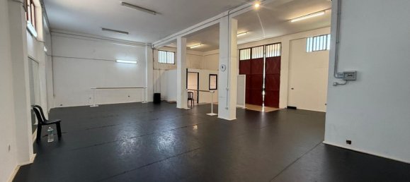  عقار تجاري في Misterbianco, Italy 287متر مربع رقم 380216 8