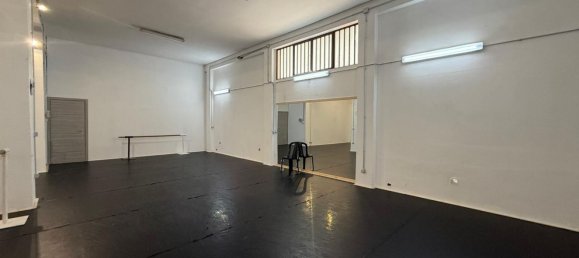  عقار تجاري في Misterbianco, Italy 287متر مربع رقم 380216 11