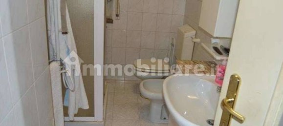 2 Schlafzimmer Wohnung in Laveno-Mombello, Italy, Nr. 258865 10