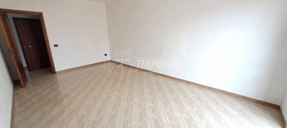 3 bedrooms Apartment in Adelfia, Italy No. 154910 6
