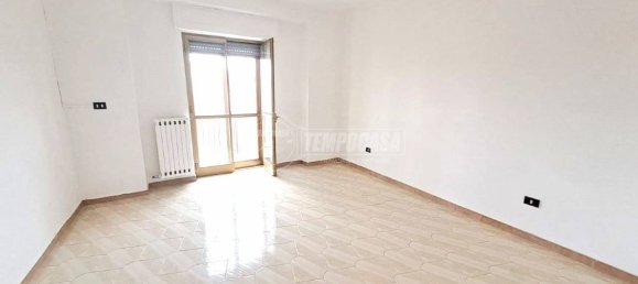 3 bedrooms Apartment in Adelfia, Italy No. 154910 2