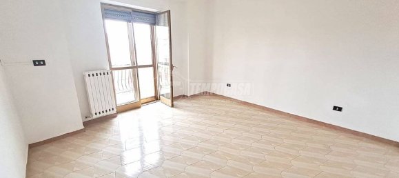 3 bedrooms Apartment in Adelfia, Italy No. 154910 4