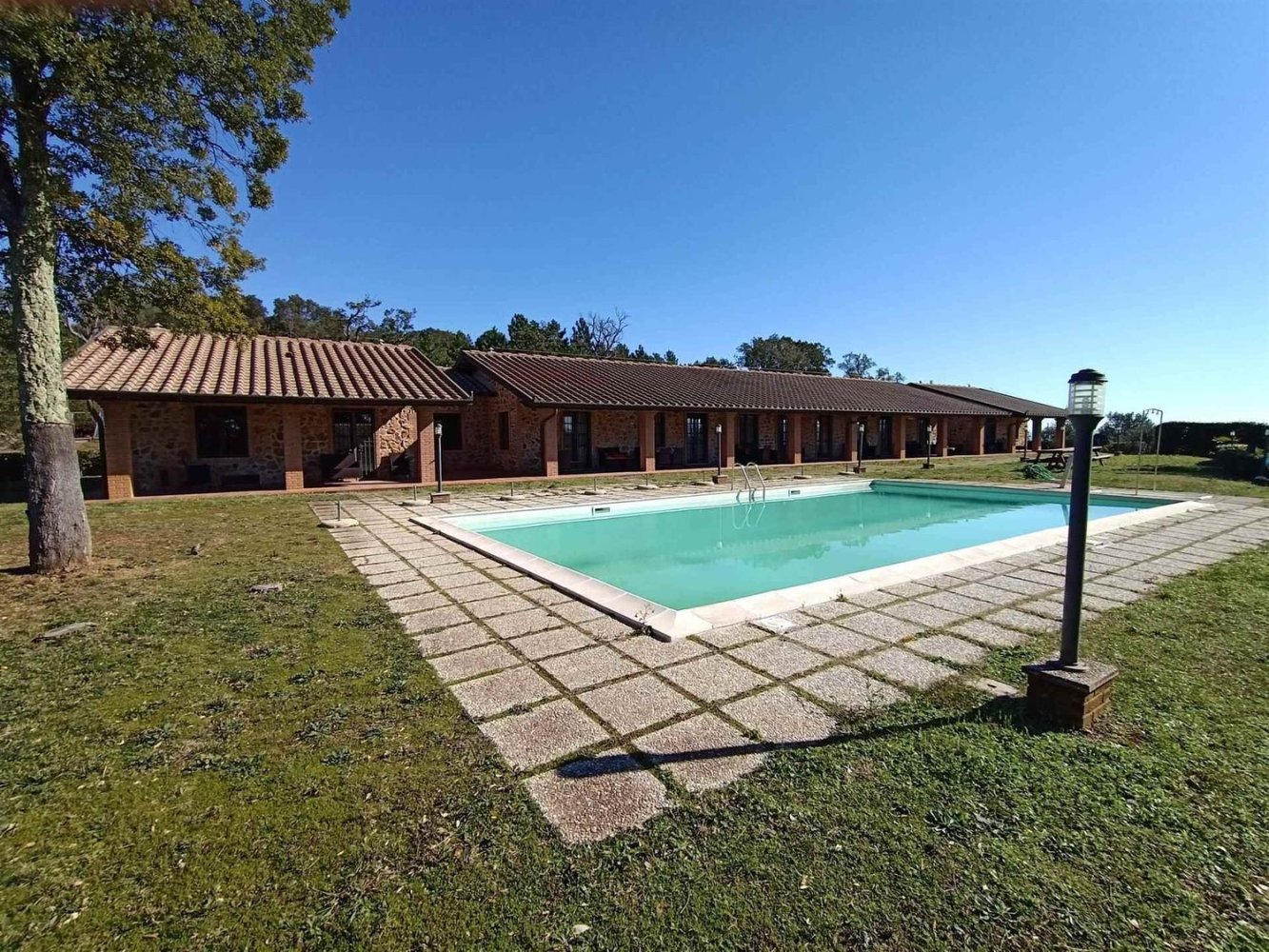 18 rooms House in Massa Marittima, Italy No. 221934