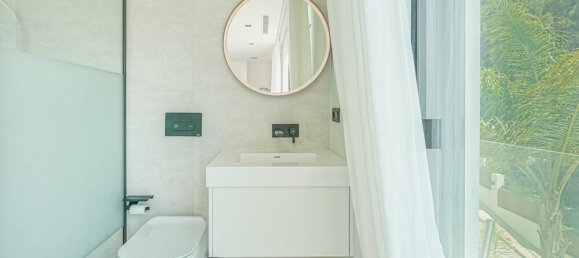 Villa de 4 dormitorios en Alicante, Spain No. 67039 36