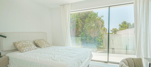 Villa de 4 dormitorios en Alicante, Spain No. 67039 38