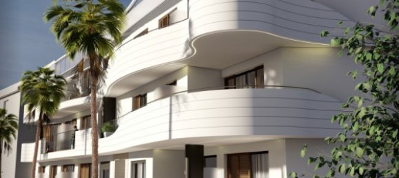 Apartamento de 3 dormitorios en Estepona, Spain No. 4570 23