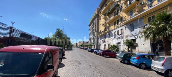 2 rooms Commercial property in Naples, Italy No. 283514 31