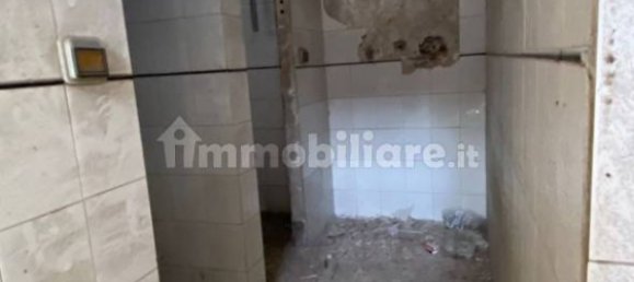 2 rooms Commercial property in Naples, Italy No. 283514 11