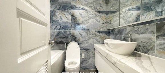 4 bedrooms Apartment in Tay Ho, Vietnam No. 574 23