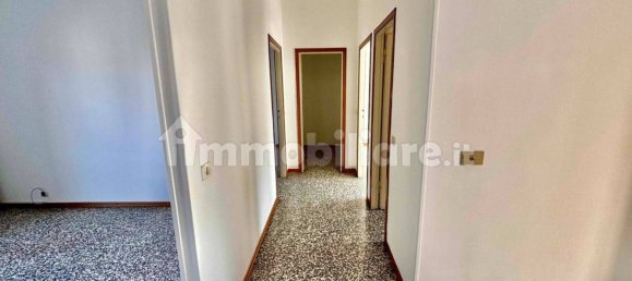 2 Schlafzimmer Wohnung in Milan, Italy, Nr. 317153 3