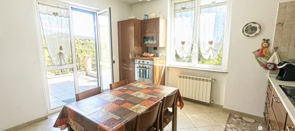 3 bedrooms Villa in Campomorone, Italy No. 297982 8