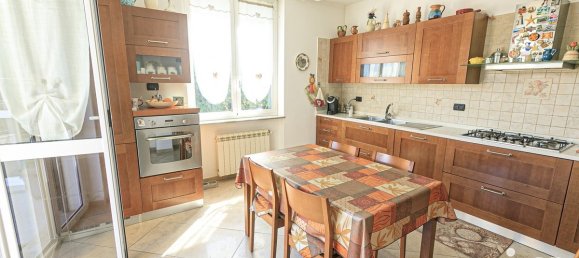 3 bedrooms Villa in Campomorone, Italy No. 297982 6