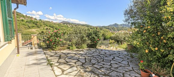 3 bedrooms Villa in Campomorone, Italy No. 297982 13