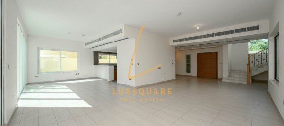 4 Schlafzimmer Villa in Jumeirah Park, UAE, Nr. 114403 5