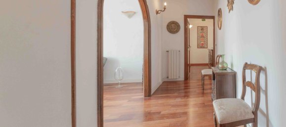 5 bedrooms Apartment in Rome, Italy No. 377939 16