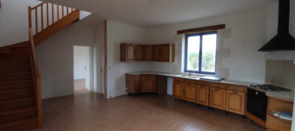 3 chambres Maison à Abilly, France No. 87738 11