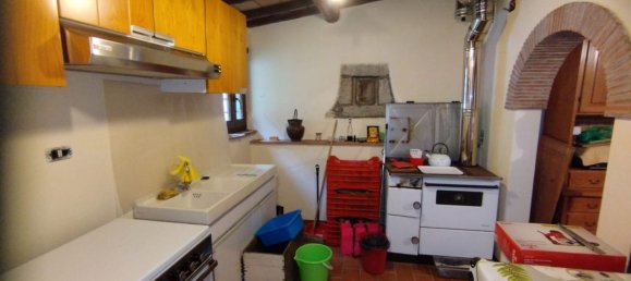 Casa de 8 divisões em Castiglione d'Orcia, Italy N.º 49688 2