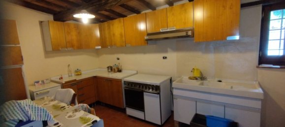 Casa de 8 divisões em Castiglione d'Orcia, Italy N.º 49688 3