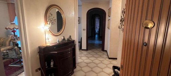 Квартира с 5 комнатами в Кальтаниссетта, Италия № 257052 3