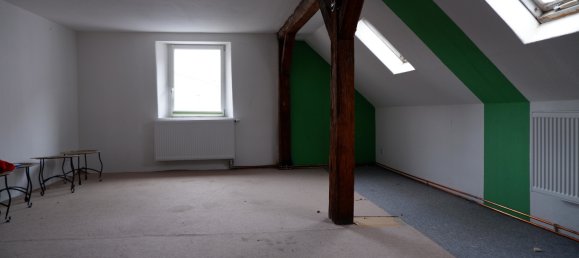 5 غرف نوم بناية في Selb, Germany رقم 2060 5