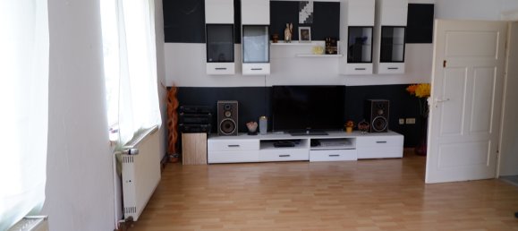 5 غرف نوم بناية في Selb, Germany رقم 2060 6