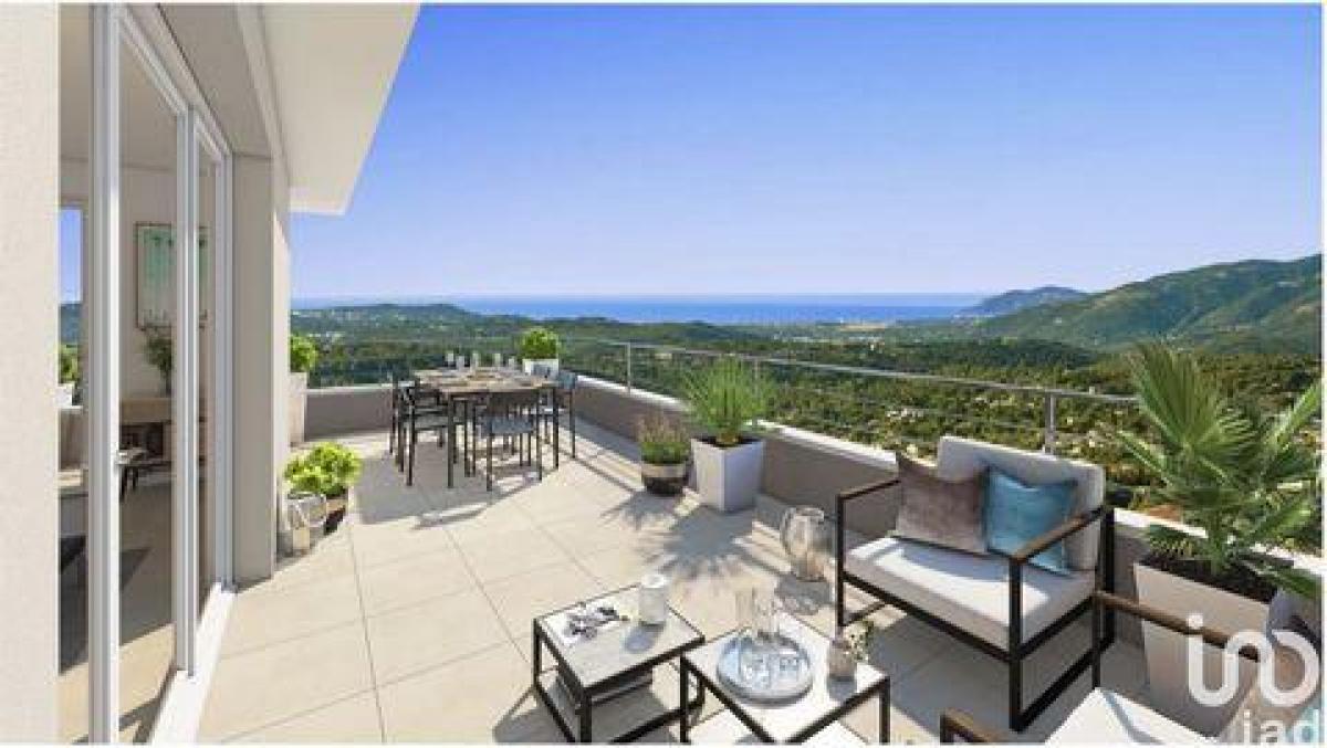 2 bedrooms Condo in Grasse, France No. 16672